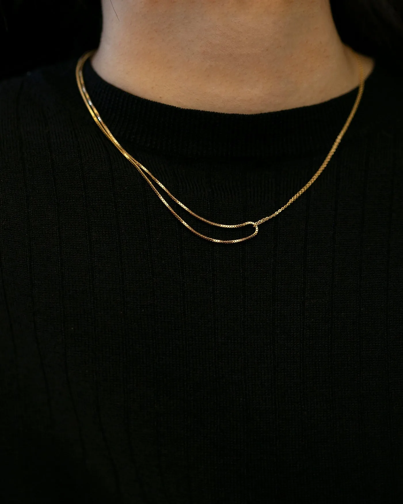 Chain link U Necklace