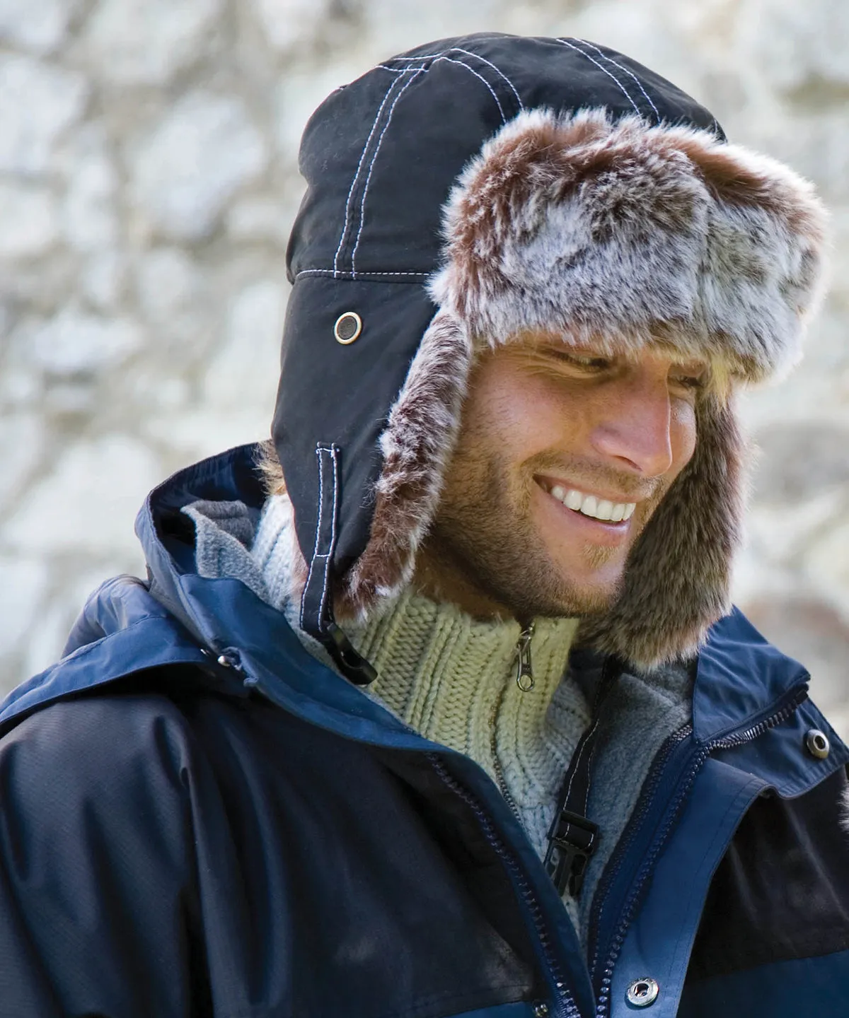 Jet Black - Classic sherpa hat
