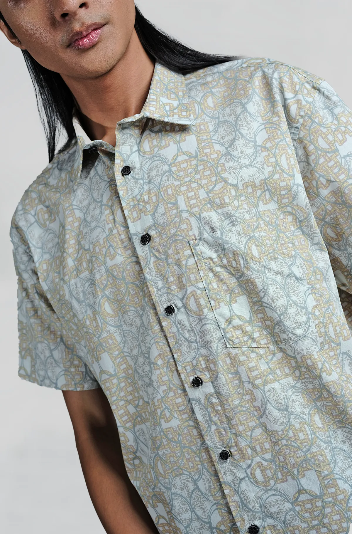 Nusantara Modern Fit Hopscotch in Ice Flow