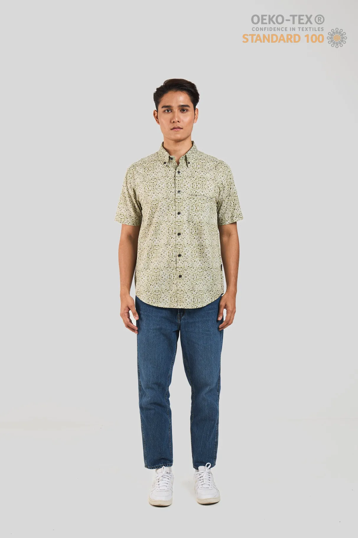 Nusantara Slim Fit Peonies