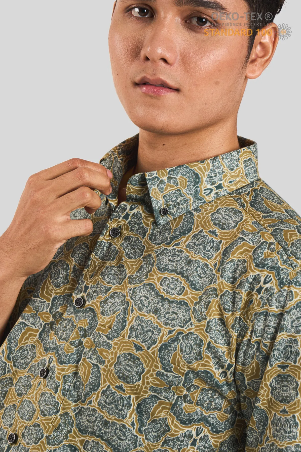 Nusantara Slim Fit Rafflesia Foliage
