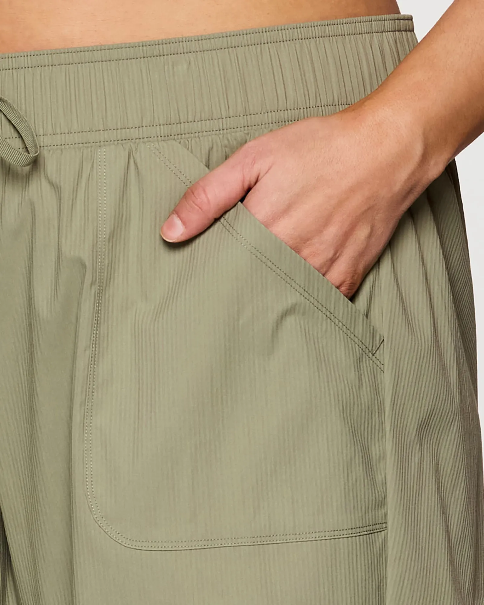 Plus Birdie Everyday Ankle Pant | Olive