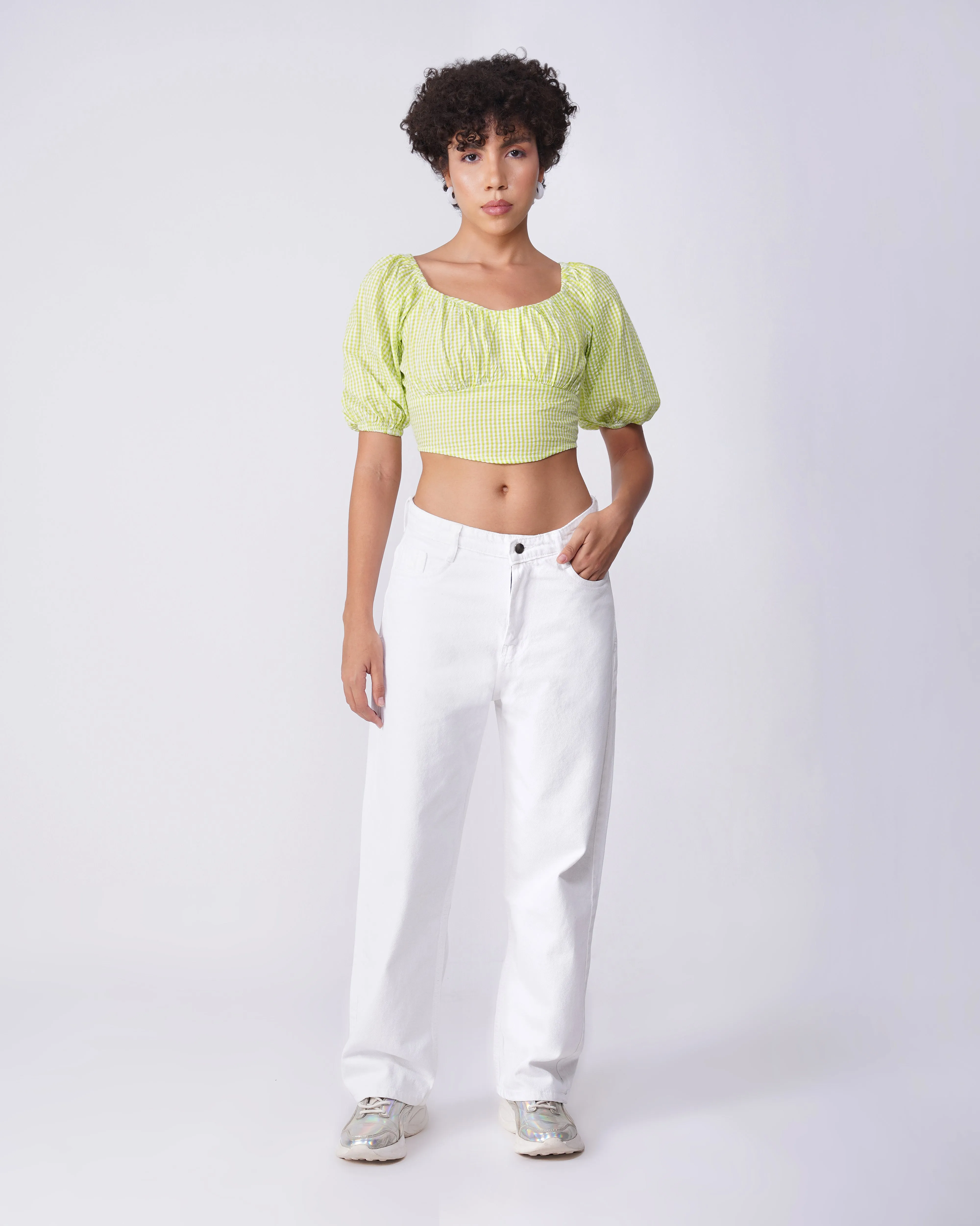 SOLID RELAXED FIT JEANS