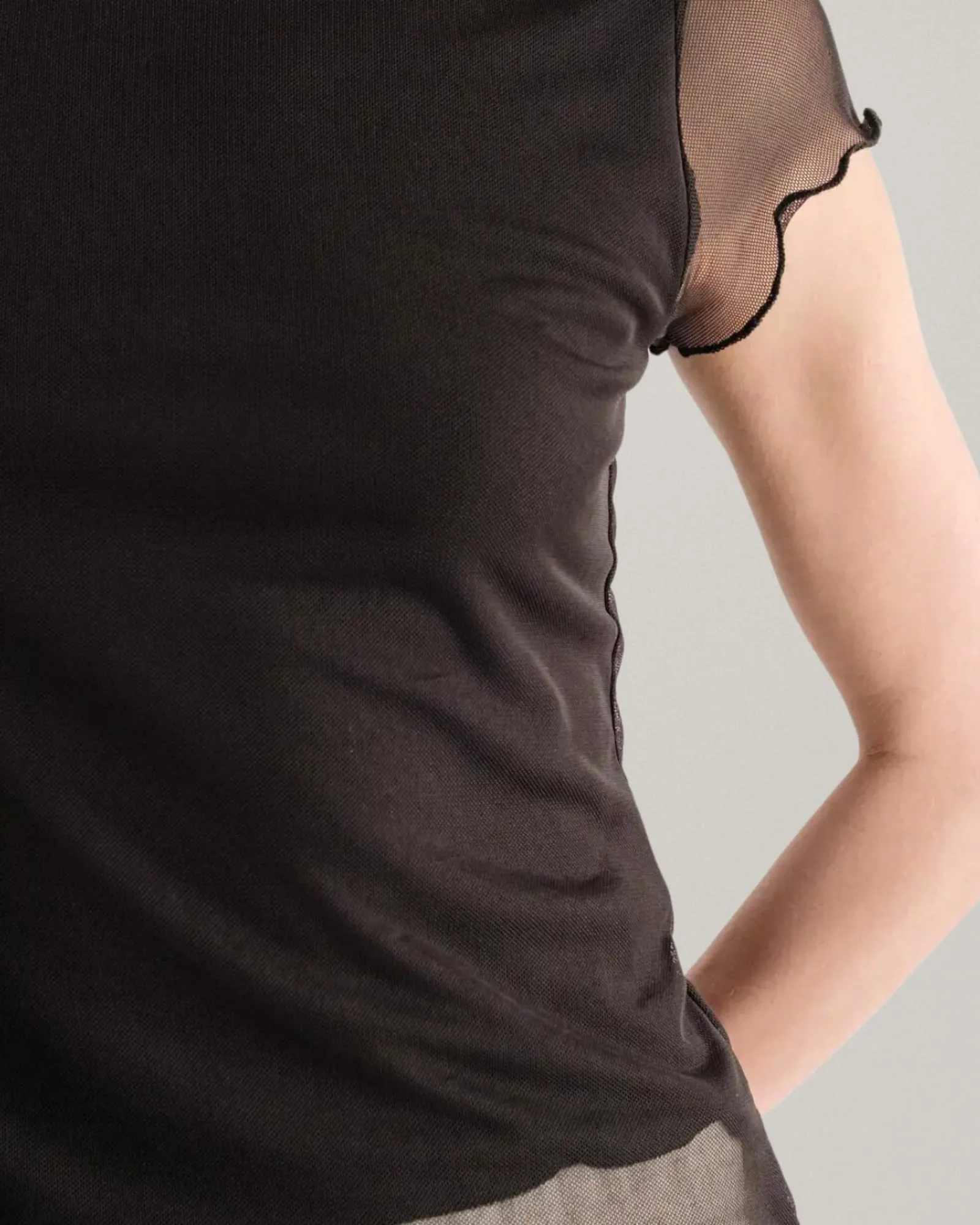 Vera Mesh Top in Black | Black